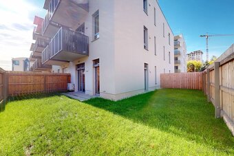 Úplne nové a elegantné 2 izbové byty na prenájom Bratislava  - 13