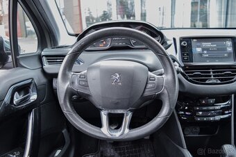 Peugeot 208 1.2 Active 2015 - 13