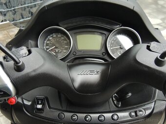 PIAGGIO MP3 500 HPE 2021 ABS ASR SPIATOČKA ,,B" vodičák - 13