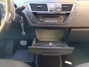 Citroën C4 Picasso - 13