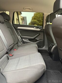 Volkswagen Passat Combi 2.0 TDI EVO Business 110KW - 13