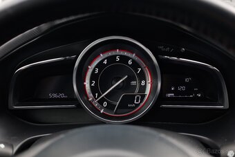 Mazda 3 2.0 Skyactiv-G120 Urban Limited 217/1500 - 13