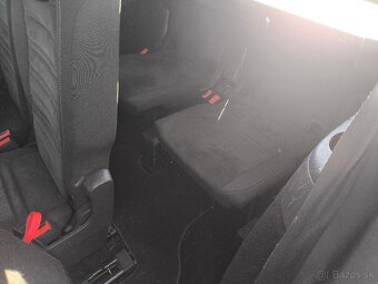 Volkswagen Touran 2.0TDi 110kw - 13