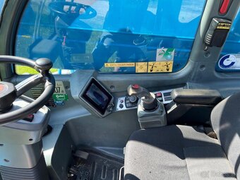 Predám teleskopický manipulátor Magni 5.30 RHT - 13