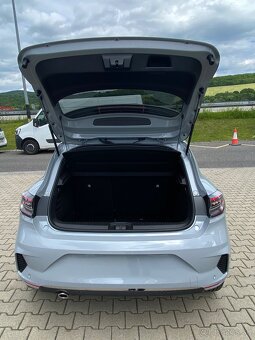 Renault Clio 1.0 TCe 90 Techno - 13