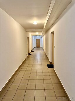 Na prenájom 2i. byt, BA, Trnavská cesta + Garážové státie - 13