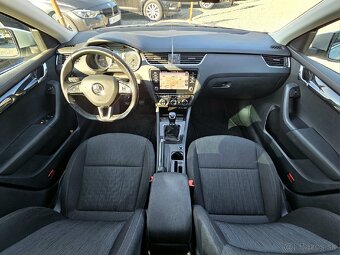 Škoda Octavia Combi 2.0 TDI Elegance - 13