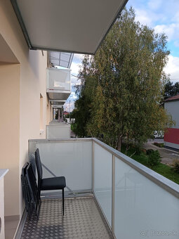 Predaj 3 izbový tehlový byt s balkónom, 78 m2 centrum Brezno - 13
