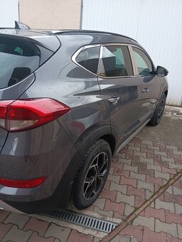 Hyundai Tucson 2.0 CRDi Style 4x4 - 13