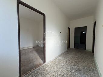 Perspektívny rodinný dom v centre obce Vrakúň - 13