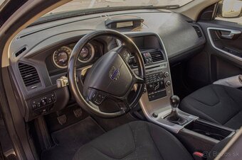 Volvo XC60 D5 (151kW) AWD Kinetic - 13