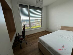3 izbový byt s 100 m2 terasou Topoľčany - 13