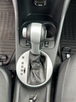 Škoda Fabia Combi 1.6 16V Elegance tiptronic - 13