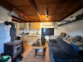 Zľava Chata so záhradou Hájky, výmena - 13