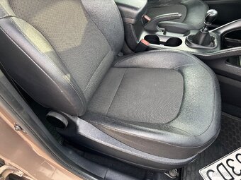 Hyundai ix35 r.v. 2014 - 13