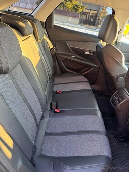 Peugeot 3008 2.0 BlueHDi S&S Allure - 13