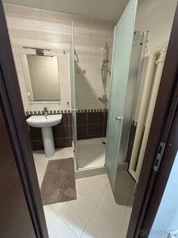 2izbový zariadený po komplet rek. Uhlisko s dobrým parkovaní - 13
