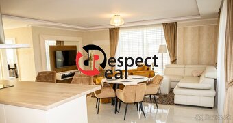 Luxusný rodinný dom s garážou a s kompletným zariadením - 13