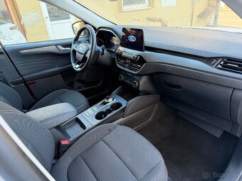 Ford Kuga 2.5 Duratec HEV 190k Titanium eCVT - 13