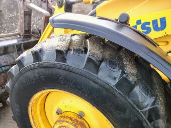 Rýpadlonakladač Komatsu WB97S - 13