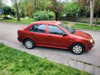 Škoda Fabia 1.4i 50kw M5 ROK 2003 - 13