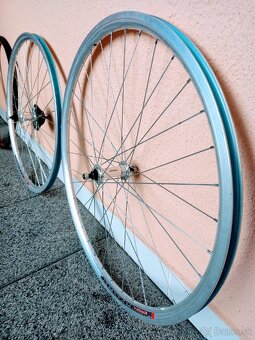 Kolesa -cestný bicykel - 13
