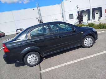 Chevrolet Aveo - 13