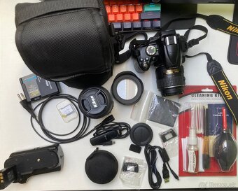 Nikon D5000 + doplnky - 13
