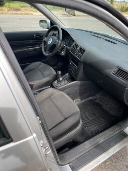Volkswagen Bora 1.6 16.V - 13