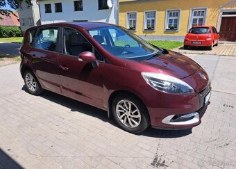 Renault Scénic 1,5 dCi nafta manuál 81 kw - 13