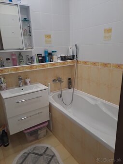 2 izbový  byt +  2 balkóny, Trenč.Stankovce - Rozvadze - 13