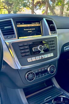 Mercedes Benz ML 250 4MATIC - 13