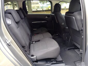 PEUGEOT 5008 1.6HDI FAMILY, 7 MIESTNY - 13