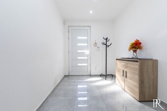 Útulný 3-izb. rodinný dom so samostatnou garážou - 13