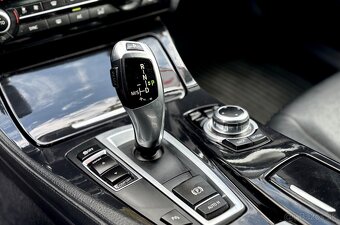 Bmw 5 touring 2014 A/T 225k model F11 - 13