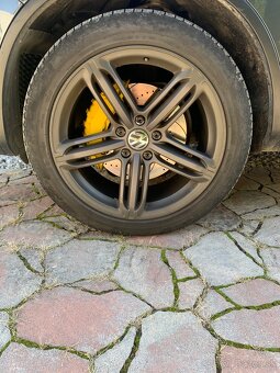 Predam Touareg 4.2 tdi V8 exluzive - 13
