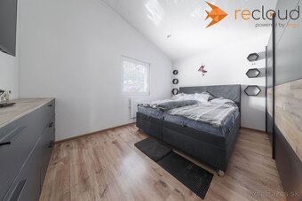 NA PREDAJ MODERNÝ DREVODOM - NOVOSTAVBA S CHATKOU, OBEC BYST - 13