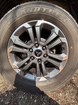 Mitsubishi L200 - 13