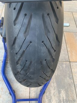 YAMAHA XSR 700 2022 najzdene len 8380km - 13