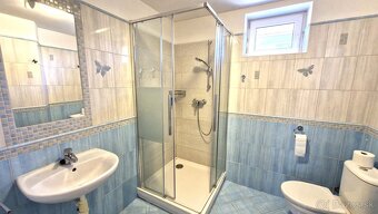 Ponúkam na predaj dom v lokalite Predajná, pozemok 612 m2 - 13