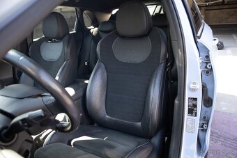 Hyundai i30N Performance - 13