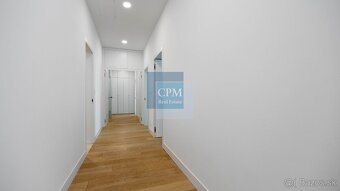 Exkluzívny rezidenčný skvost na hradnom vrchu – Luxusný 4-iz - 13