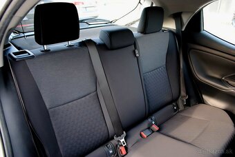 TOYOTA YARIS 1.5 DYNAMIC FORCE - PREDAJ AJ NA SPLÁTKY - 13