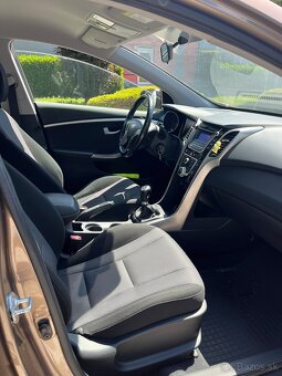 Hyundai i30 Benzín+LPG, 2014, 73 kW, 125927 km - 13