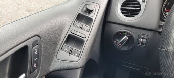 Volkswagen Tiguan 1,4 TSI 90kw, 2012, Capucino metalíza - 13