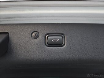 Kia Sportage 1.6 T-GDi Platinum 4x4 A/T SUV - 13
