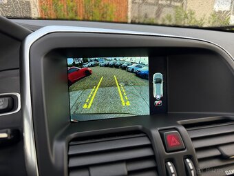 Volvo XC60 D5 2.4L Summum Geartronic AWD - 13