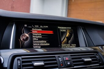 BMW Rad 5 Touring 530d xDrive, - 13