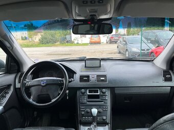 Volvo XC90 4.4 V8 232kW 4x4 = 7 miest, A/T, Navi, Top Stav = - 13