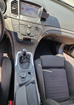 Opel Insignia ST - 13